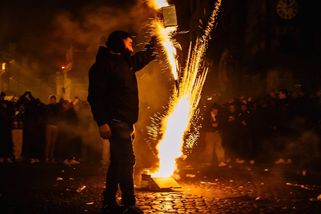 Policisty čeká první silvestr se zákazem petard. Bude to těžký boj - Seznam Zprávy